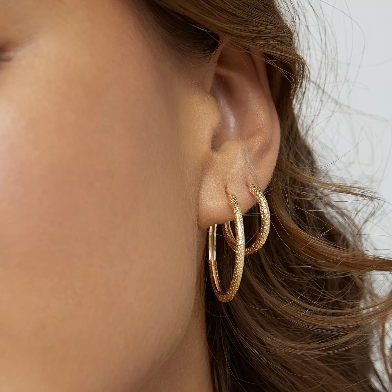 Arms Of Eve Gold | Hoops | Arabella Gold Hoop Earrings