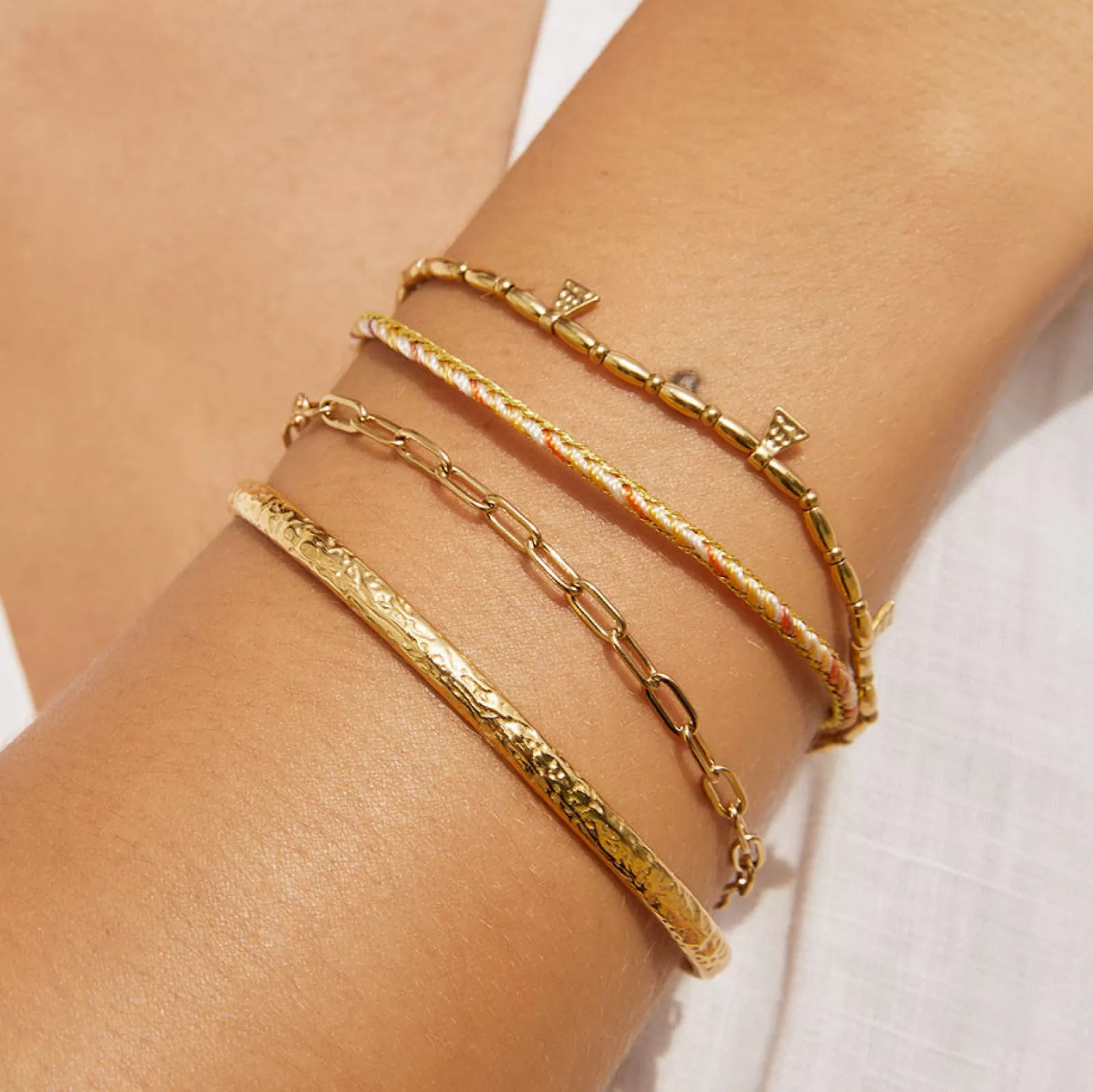 Arms Of Eve Friendship | Bennie Gold Bracelet - Desert