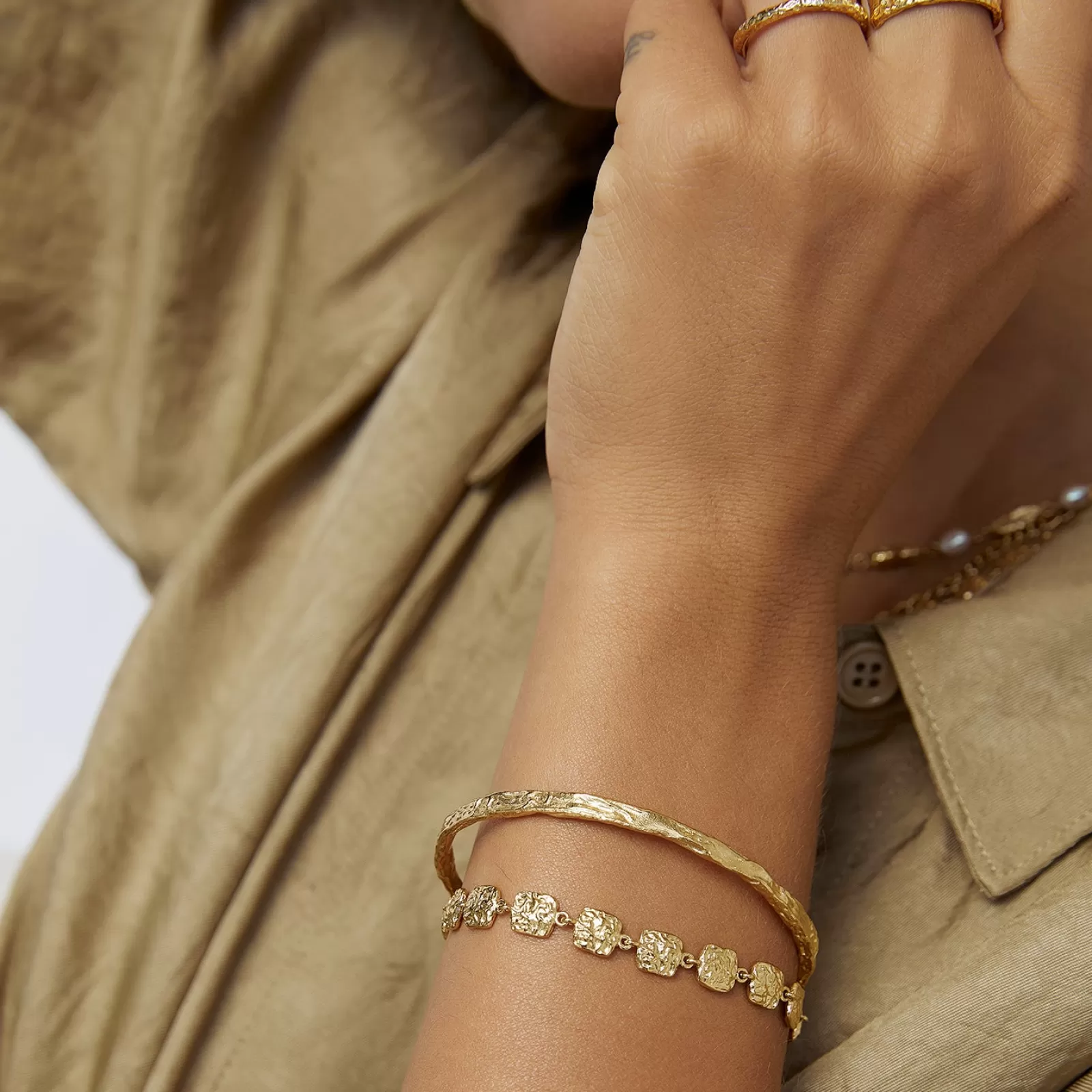 Arms Of Eve Gold | Chains | Emilia Gold Bracelet