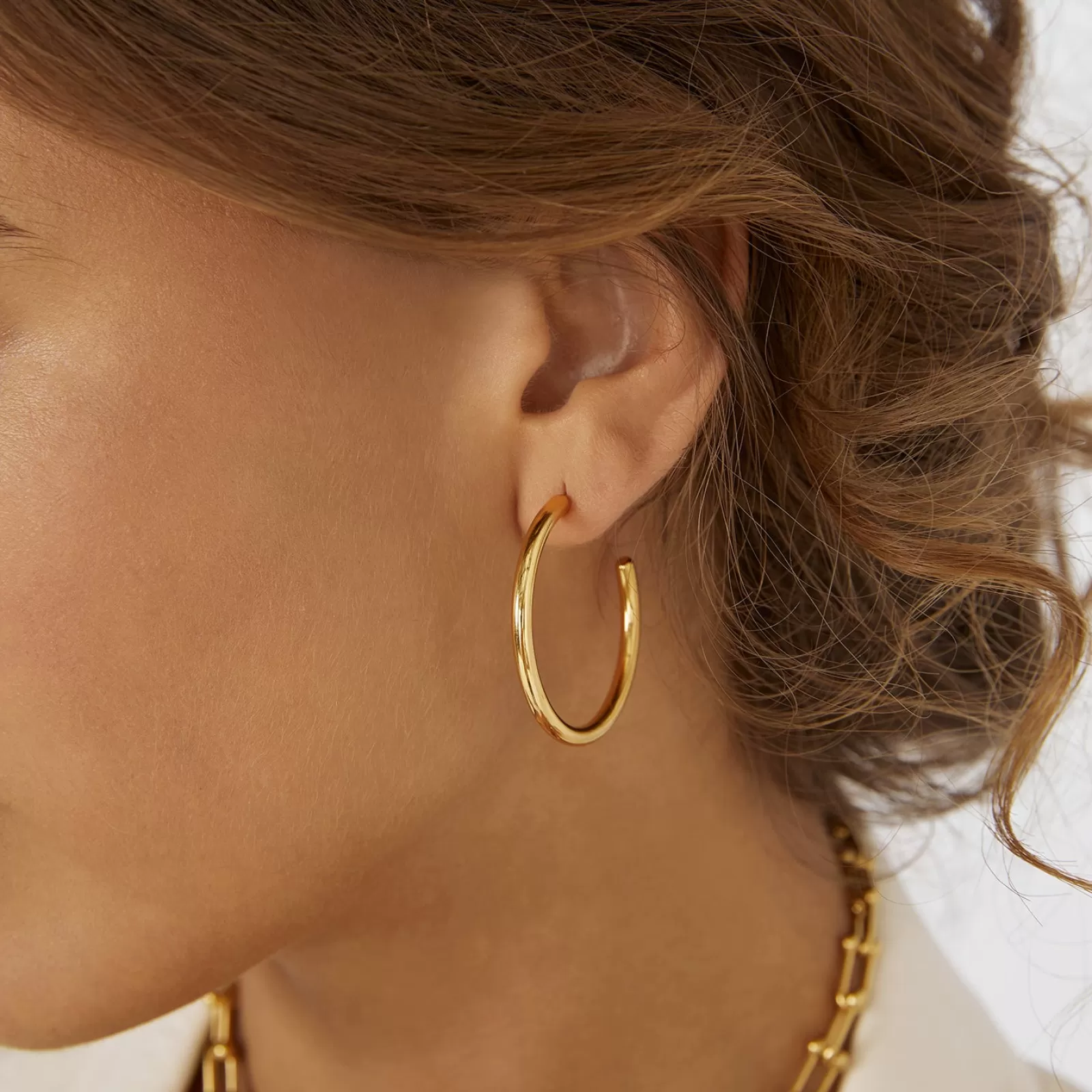 Arms Of Eve Gold | Statement | Harper Hoop Earrings - Gold