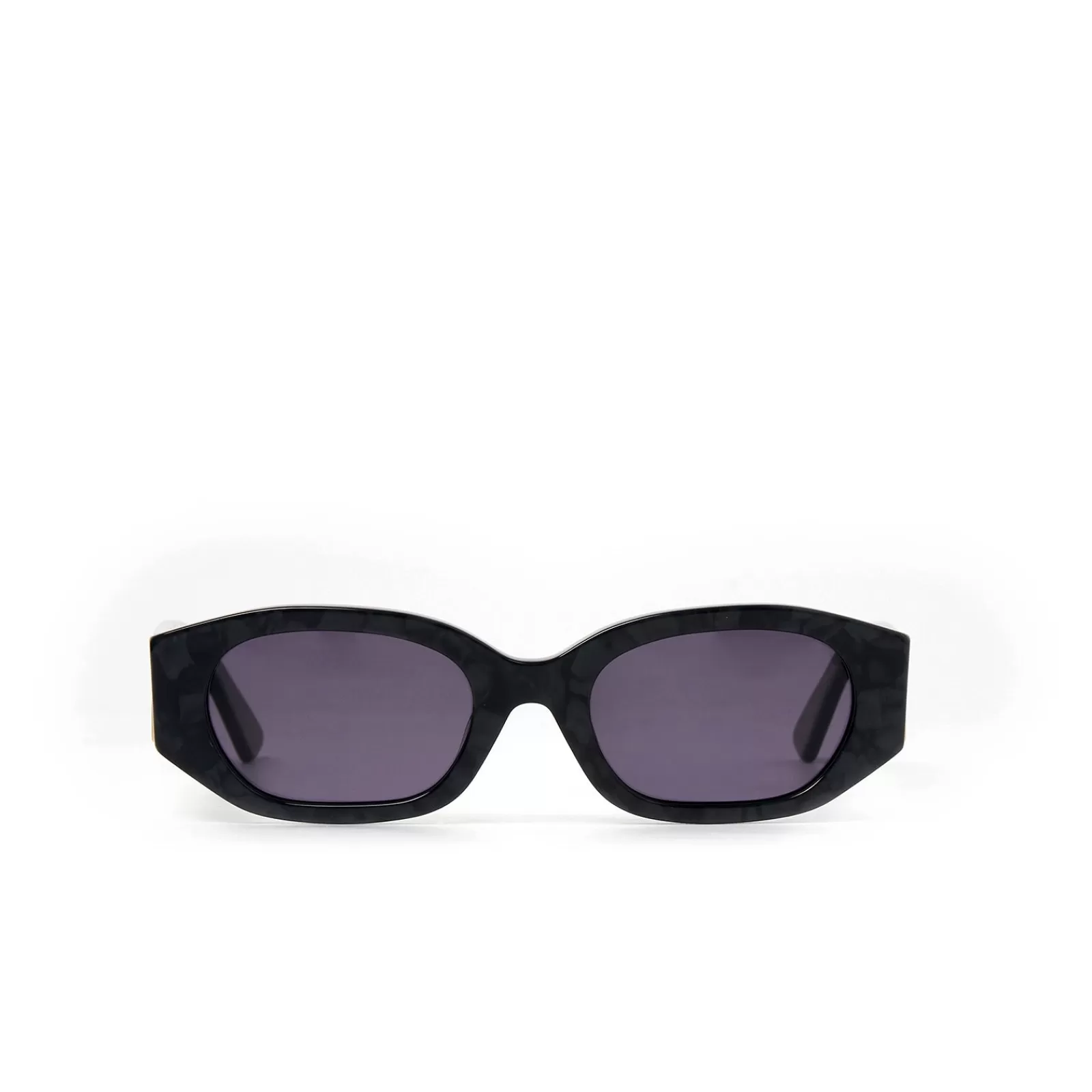 Arms Of Eve Beach Day | Everyday Essentials | Hendrix Sunglasses - Graphite