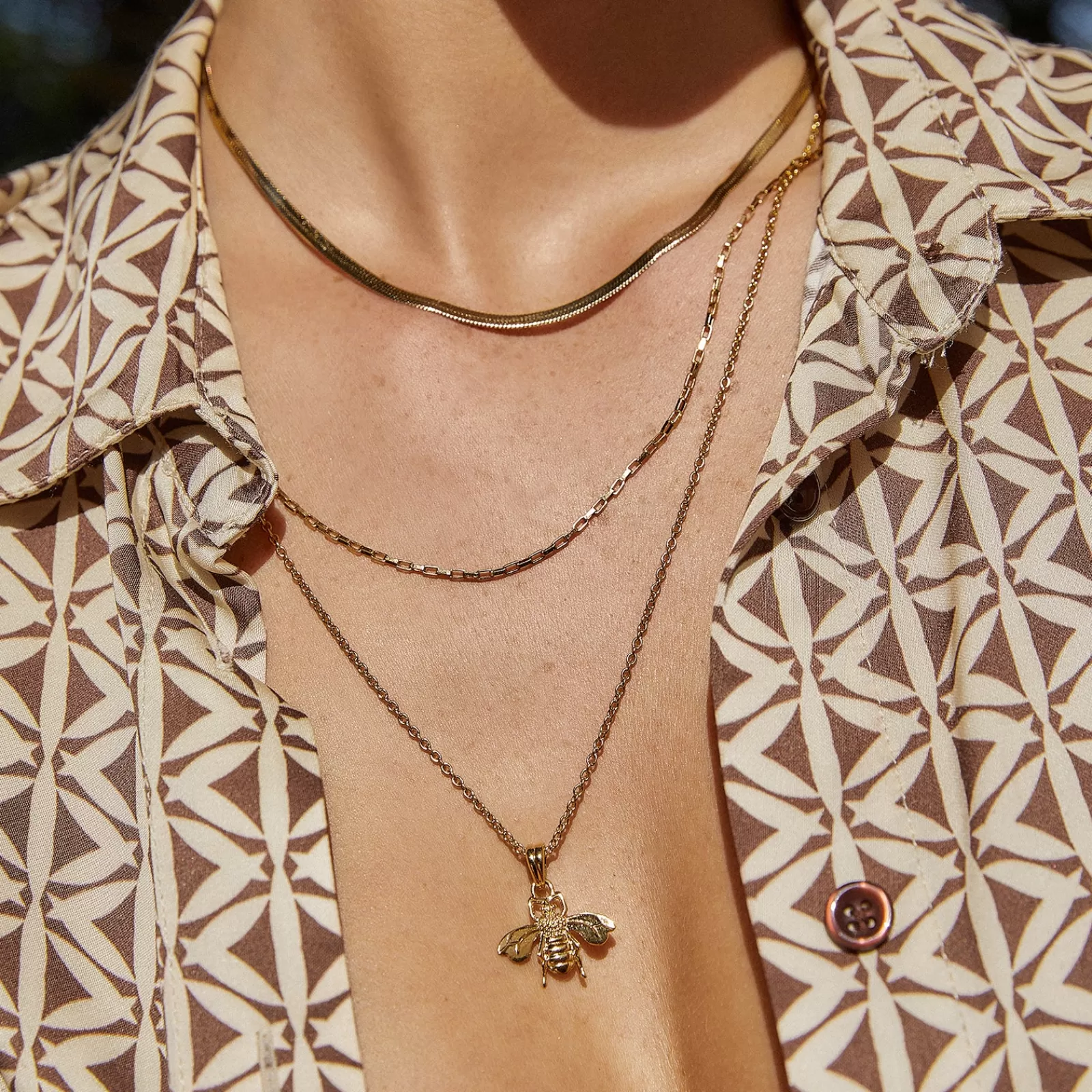 Arms Of Eve Gold | Pendant | Honey Bee Gold Necklace