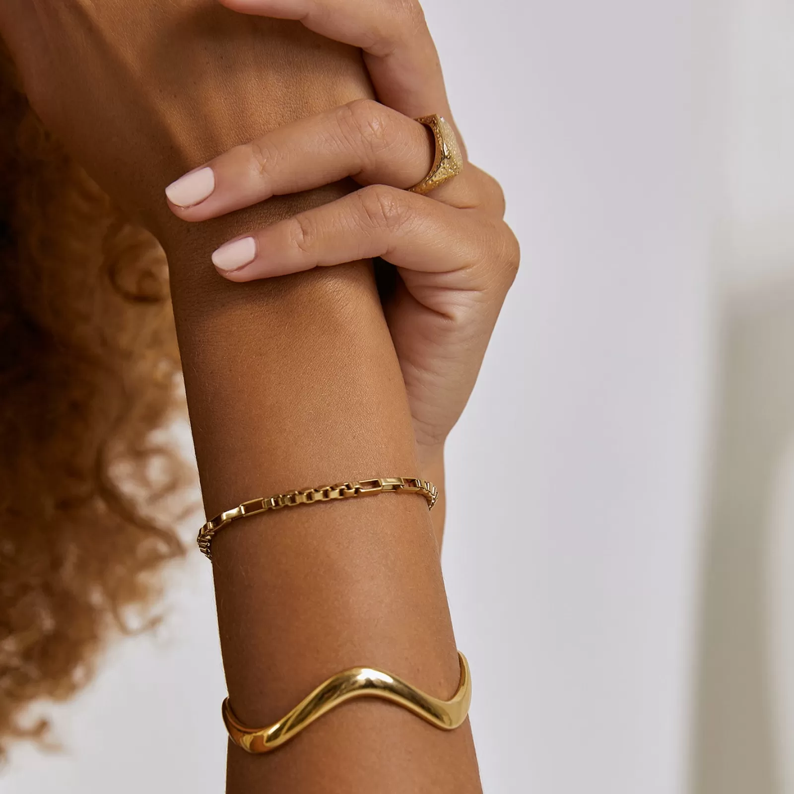 Arms Of Eve Gold | Chains | Juniper Gold Bracelet