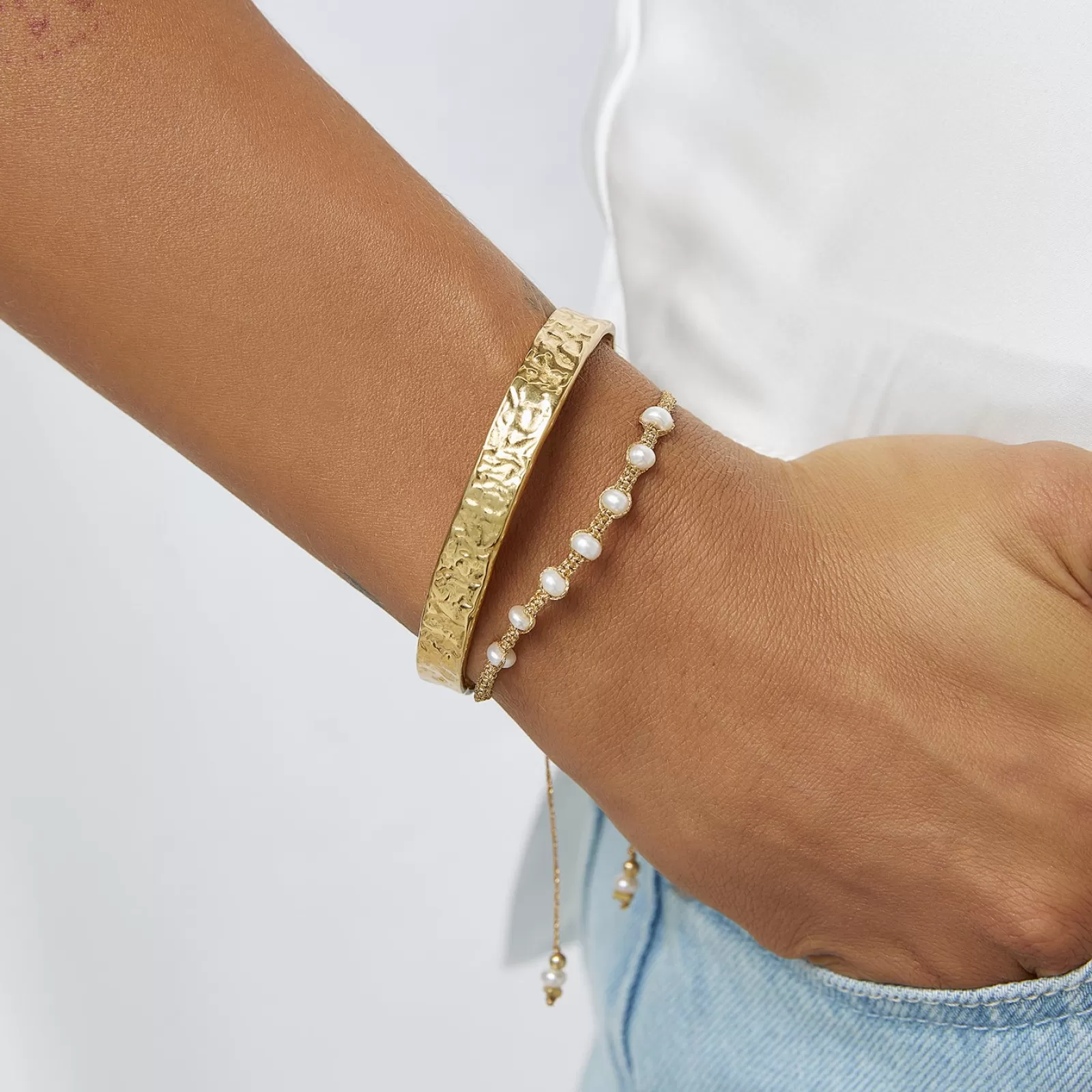 Arms Of Eve Pearl | Safi Pearl and Gold Bracelet