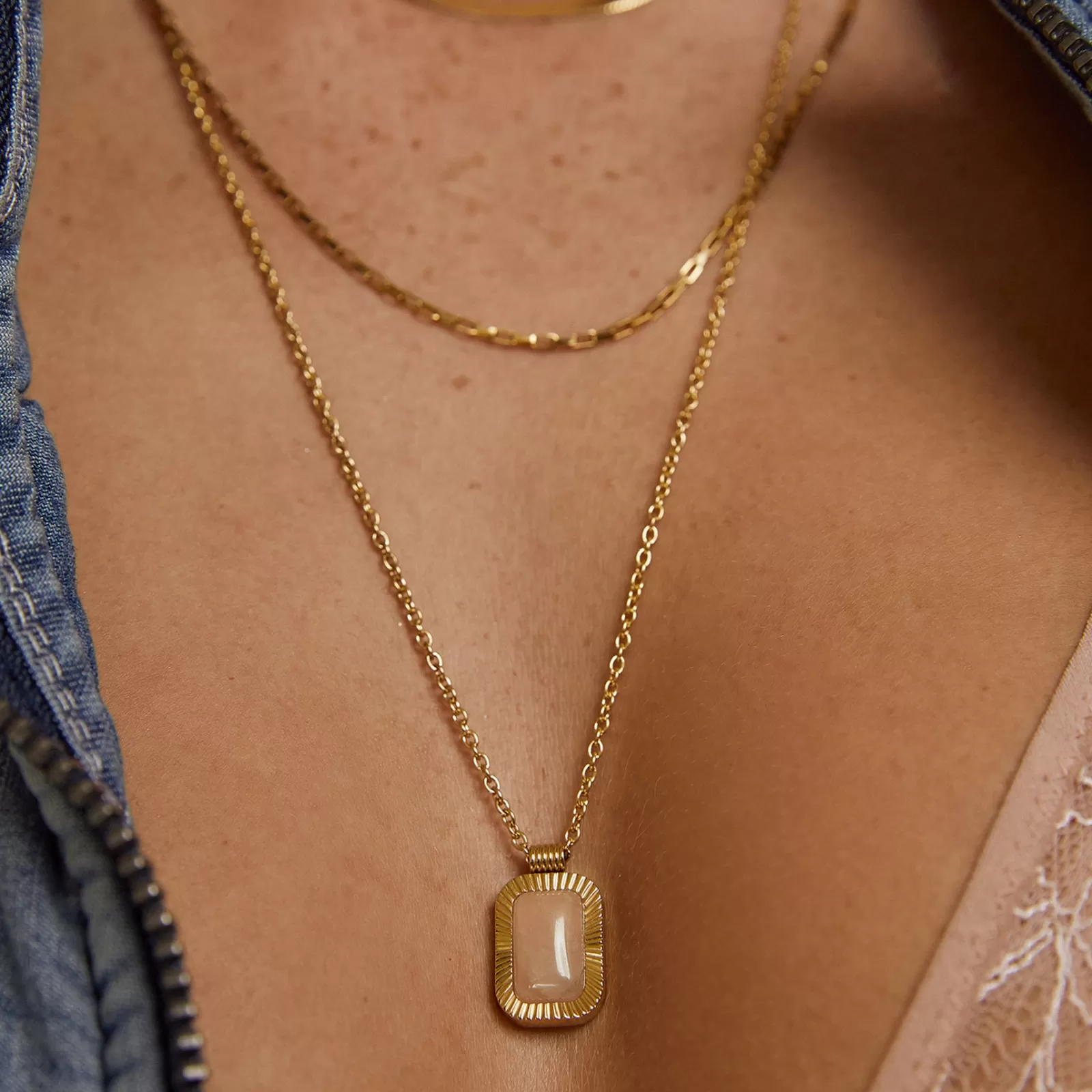 Arms Of Eve Stones | Pendant | Teo Gold Necklace - Rose